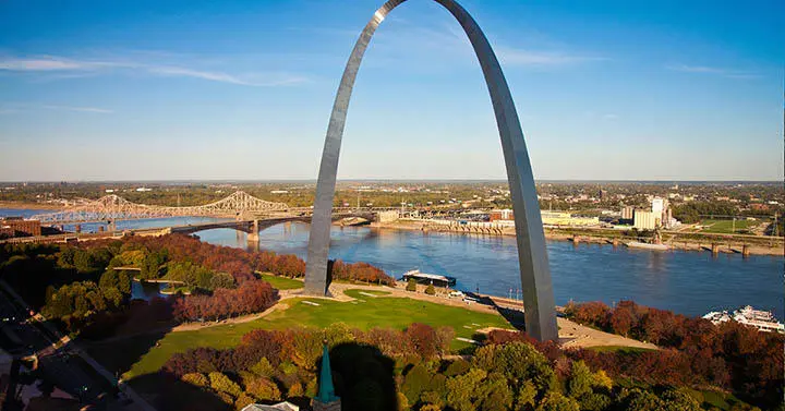 Saint Louis (STL)